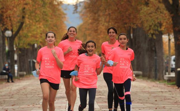 Mándanos tu foto de la Carrera de la Mujer virtual de este año