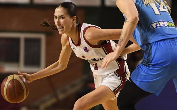 Belén Arrojo, del Lointek, en el quinteto ideal de la cuarta jornada