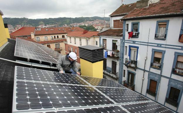 Parroquias de Bizkaia se autoabastecerán con paneles solares