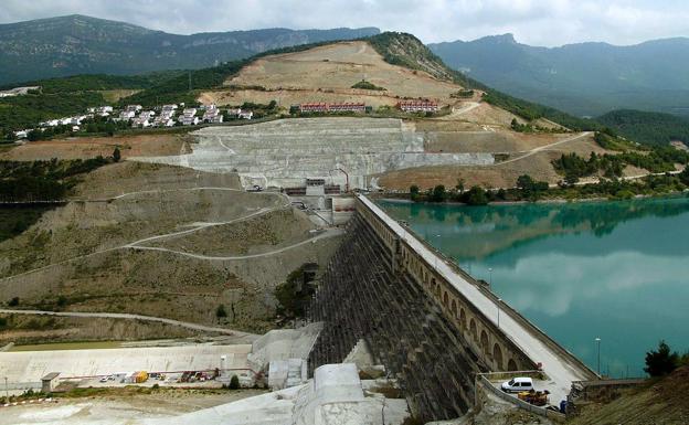 El embalse de Yesa, paradigma de la batalla abertzale en Madrid