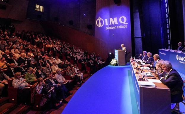 ELA se moviliza para denunciar el intento de venta del IMQ