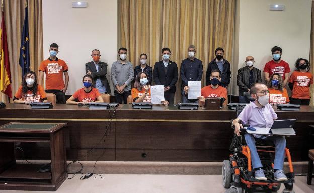 Los partidos de izquierdas exigen al PSOE una regulación «urgente» del precio del alquiler