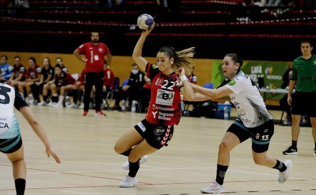 El ZEV Zuazo visita al colista en Lanzarote antes de dar inicio, en la isla, a la Copa