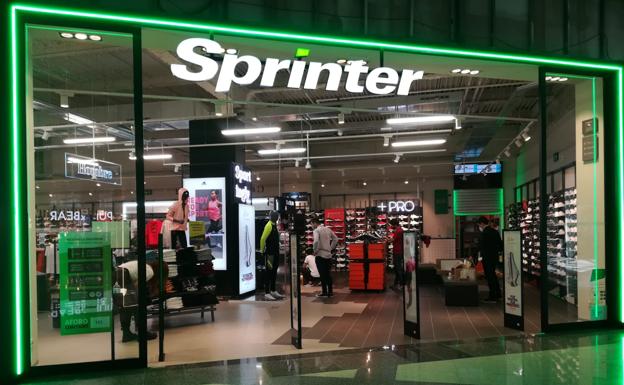 Max Center revoluciona su oferta deportiva con una macrotienda de Sprinter