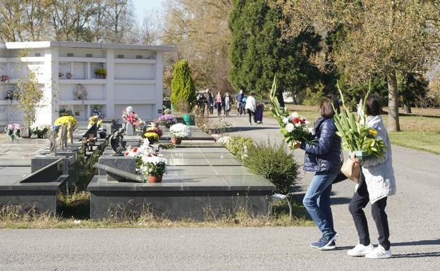 Vitoria adelanta su visita al cementerio