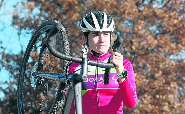 El equipo femenino de Landa y la Fundación Euskadi llega a la élite