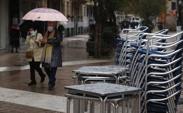 La alerta por viento sacude Álava con rachas de 120 kilómetros y fuertes precipitaciones