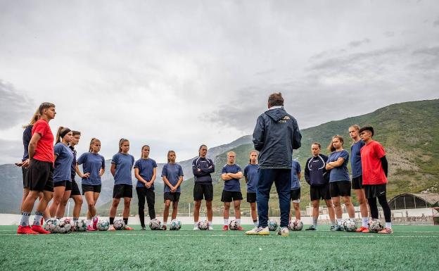 Machismo y división étnica: doble desafío para las jugadoras del Emina bosnio