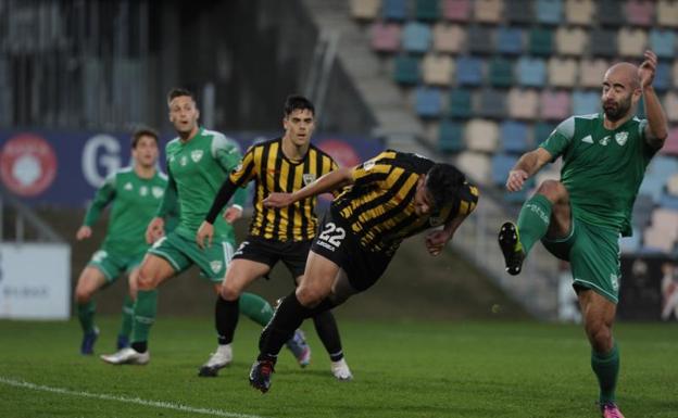 El Barakaldo estrena su casillero de un modo amargo