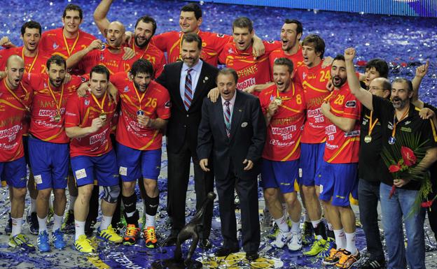 Muere Juan de Dios Román, figura clave del balonmano español