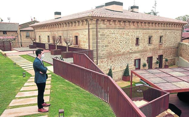 El lujo de los Rothschild desembarca en Rioja Alavesa