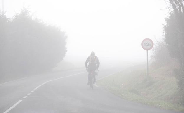 El invierno se adelanta en Álava con lluvias y los primeros copos en los montes