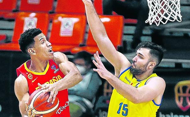 Scariolo tiene un problema