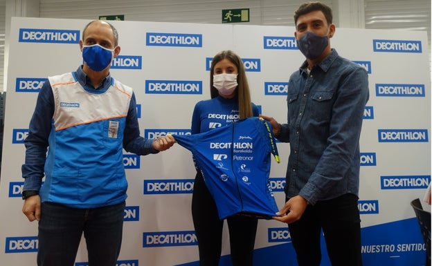 La Omar Fraile Eskola une fuerzas con Decathlon