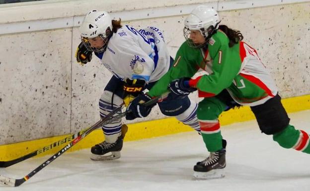 La vitoriana Haizea Fernández de Romarategui, promesa nacional del hockey hielo