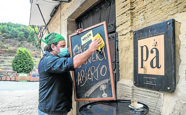 Cuatro pueblos de Álava no podrán abrir sus bares por la incidencia del Covid