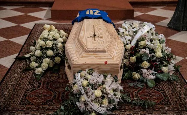 Delincuentes aprovechan el funeral de Paolo Rossi para robar en su casa