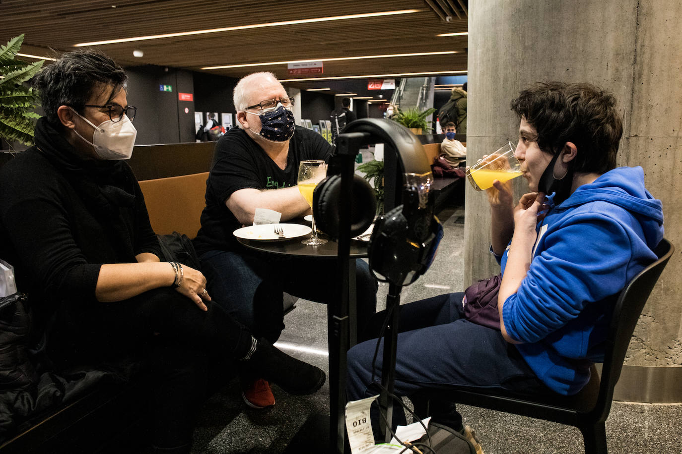 La apertura navideña de las fronteras vascas dispara la movilidad hacia otras comunidades