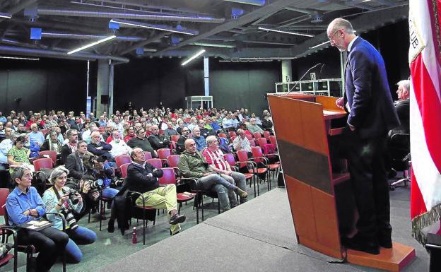 Una asamblea insólita