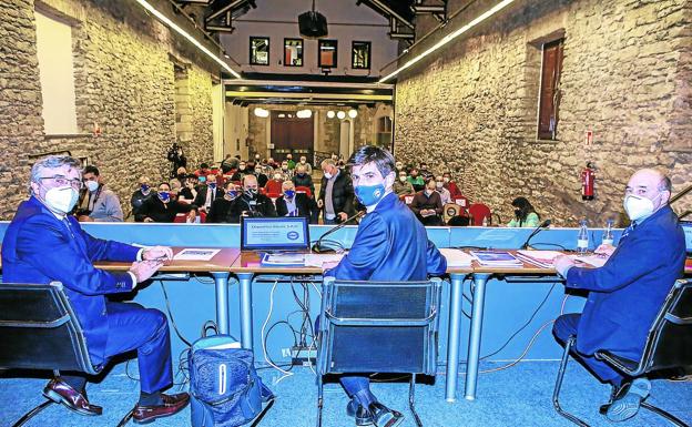 El Alavés apela a su «fortaleza patrimonial y económica» para salir a flote de la crisis