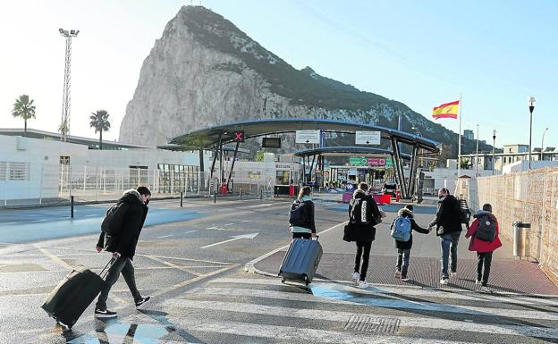 España y Gibraltar inician una nueva relación en el arranque de un Brexit sin sobresaltos