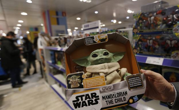 El fenómeno 'Baby Yoda' ha llegado a la Navidad vasca