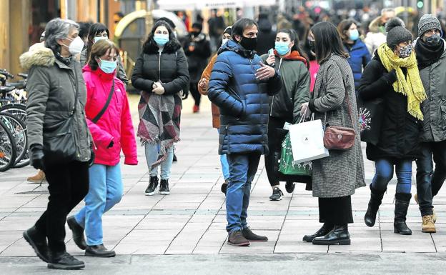 Vitoria cierra el año del Covid con 900 muertes más que en 2019 y pierde 1.041 habitantes