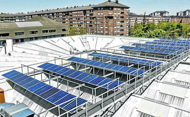 Vitoria instalará placas solares en otros quince edificios municipales