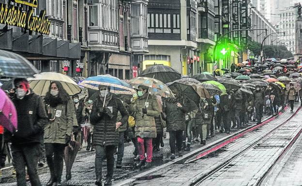 Miles de personas se manifiestan en Euskadi para pedir al Gobierno que «acelere» el fin de la dispersión