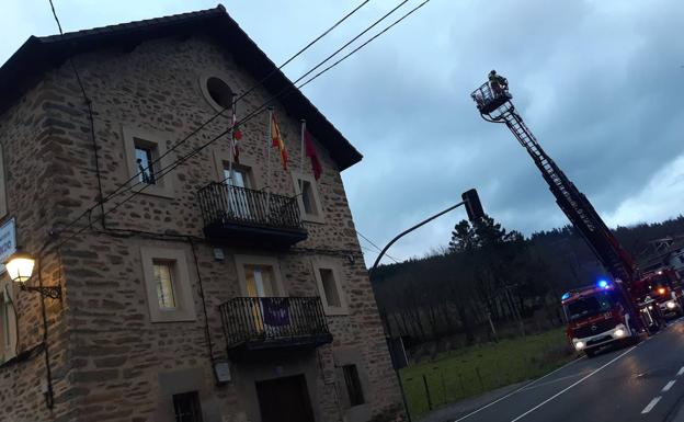 Incendio sin consecuencias en el Ayuntamiento de Okondo