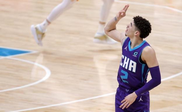 Ball familia, saskibaloiko Kardashianak