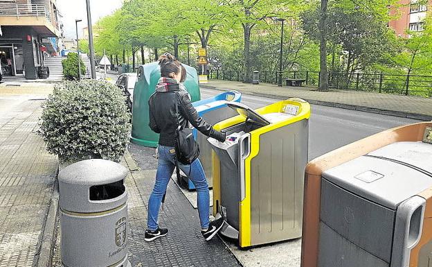Ayala pide ayuda para mejorar el reciclaje y tener energía limpia