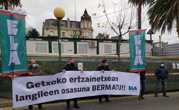 Ertzainas de Getxo denuncian que los barracones donde trabajan son insalubres