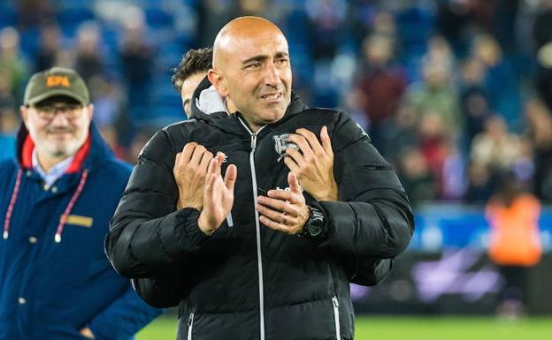 Abelardo, el último técnico que hizo soñar al alavesismo con el retorno a Europa