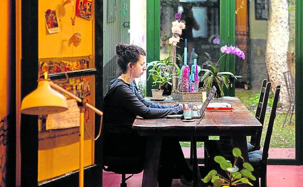 «No quieren teletrabajo porque no se fían de los funcionarios»