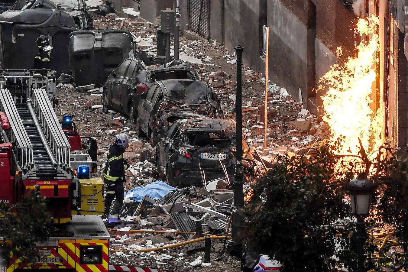 Un sacerdote de 36 años, cuarta víctima mortal en la explosión en el edificio del centro de Madrid