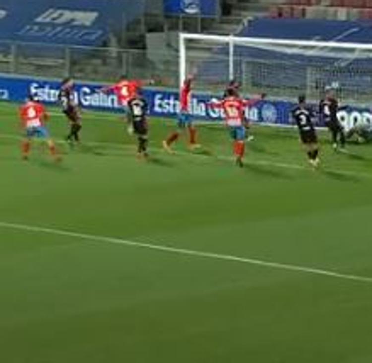 Vídeo: El Lugo gana al Tenerife y corta su buena racha