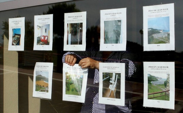 El vizcaíno paga una media de 320 euros más de lo que querría por alquilar un piso