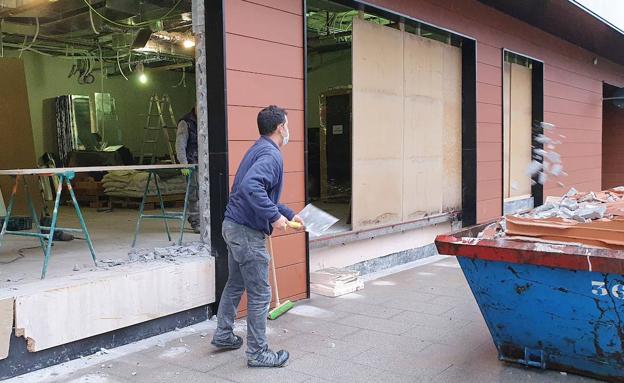 Kutxabank unifica sus dos oficinas en Llodio