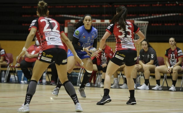 El Zuazo detecta diez positivos por coronavirus en sus filas