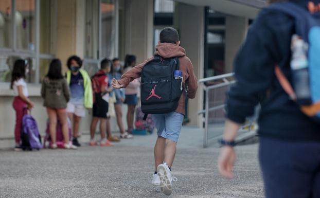 Cerca de 2.700 alumnos han dado positivo tras la vuelta a clase después de Navidad