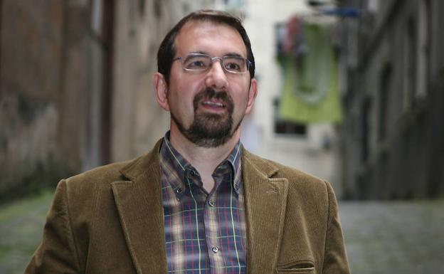 «Nos sentimos invadidos por los coches», claman los vecinos