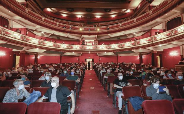 El Principal agota los abonos para el programa teatral y vende el 85% de las entradas