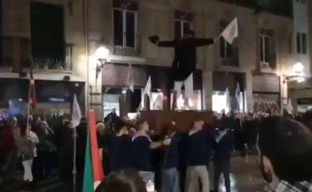 Interior reformará la ley para sancionar a quienes permitan 'ongi etorris'