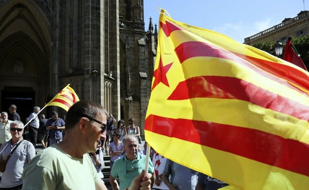 Otegi se sumerge en la campaña catalana