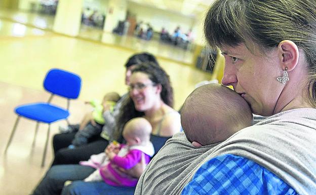 Madres con dos hijos y 1.100 euros o más de pensión pierden con el nuevo complemento