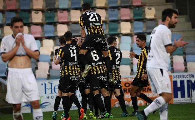 Jabi Luaces se estrena con goleada en el Barakaldo