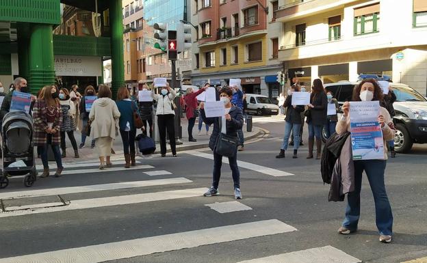 Satse denuncia que los profesionales de enfermería de la sanidad privada «son discriminados en la vacunación»