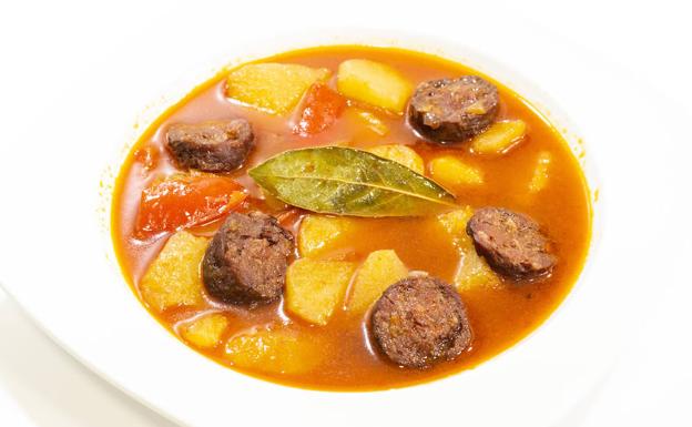 Patatas a la riojana, un plato exquisito del que no hay que abusar