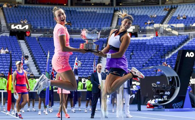 Mertens y Sabalenka, campeonas de dobles en el Open de Australia